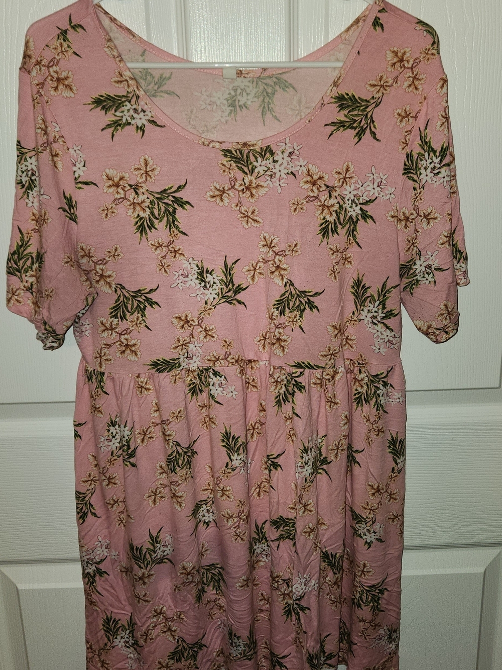 Pink Floral Short-Sleeve Women's Top